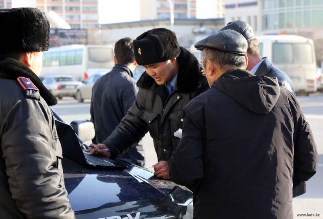 В Алматинской области у нарушителей ПДД взыскали более миллиарда тенге